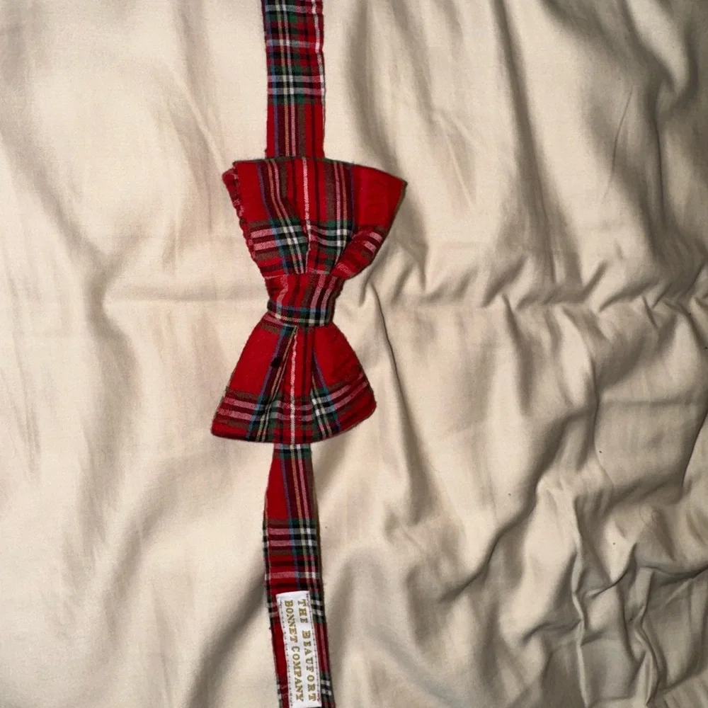 The Beaufort Bonnet Company Red Plaid Kids Bow Tie
